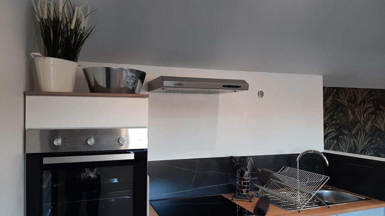Studio Chaleureux En Hyper Centre Charleville-Mezieres Exterior photo