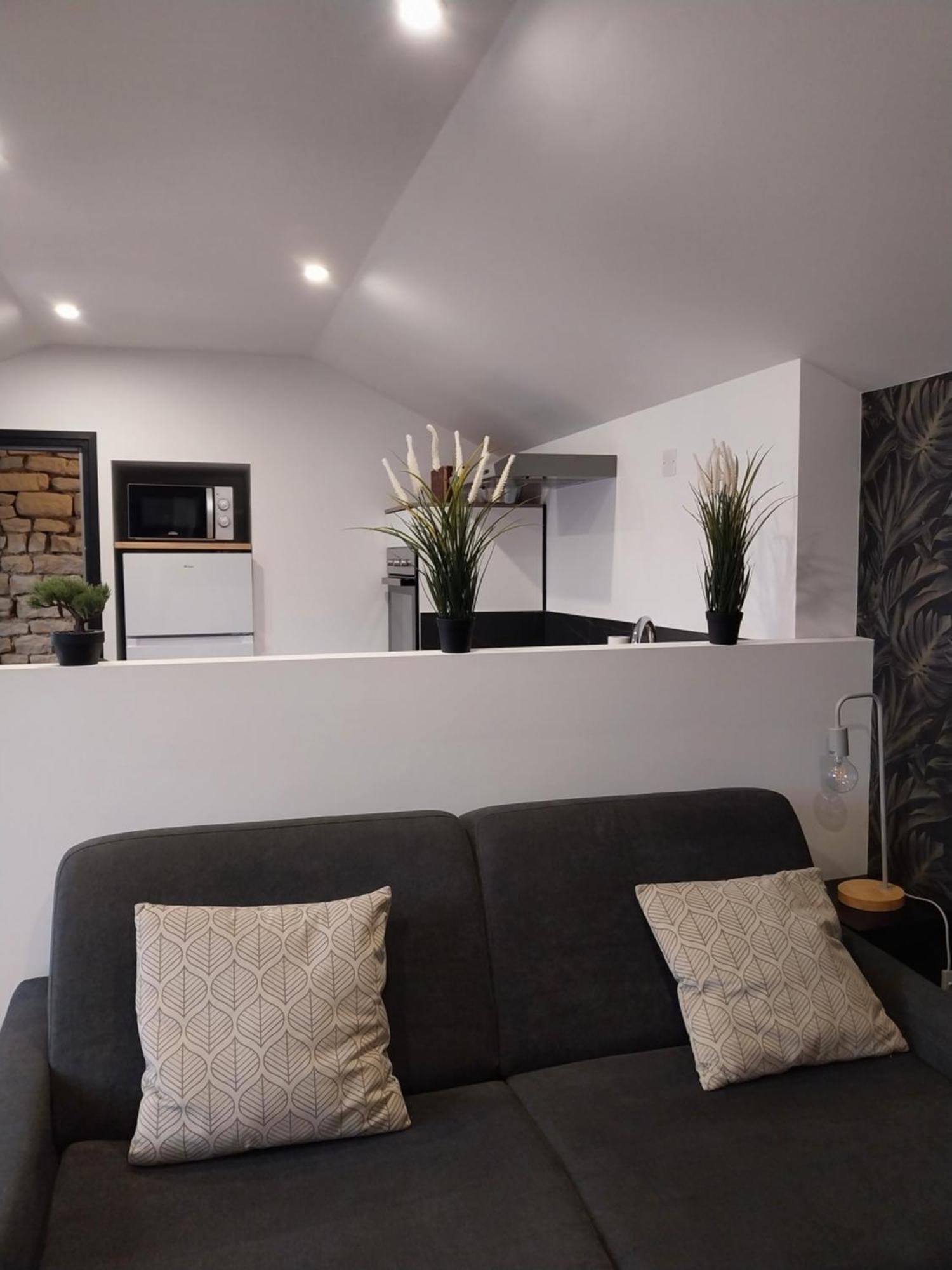 Studio Chaleureux En Hyper Centre Charleville-Mezieres Exterior photo